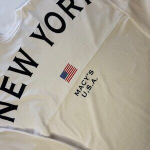 Spirit Jersey New York Macy's USA Size L White Long Sleeve Preowned